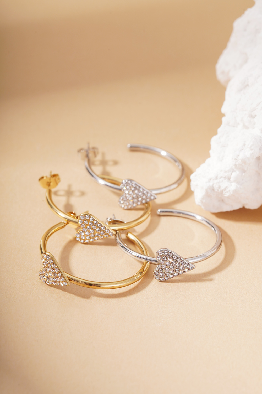 Boucles D'Oreilles Créoles En Forme De Cœur Image4