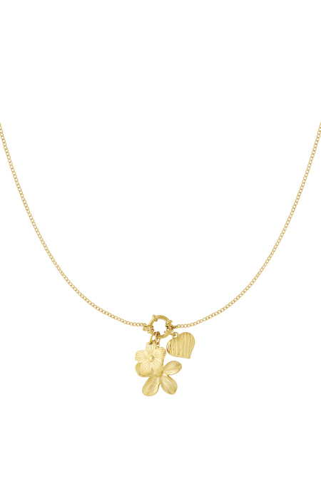 Collier de fleurs DIY 2