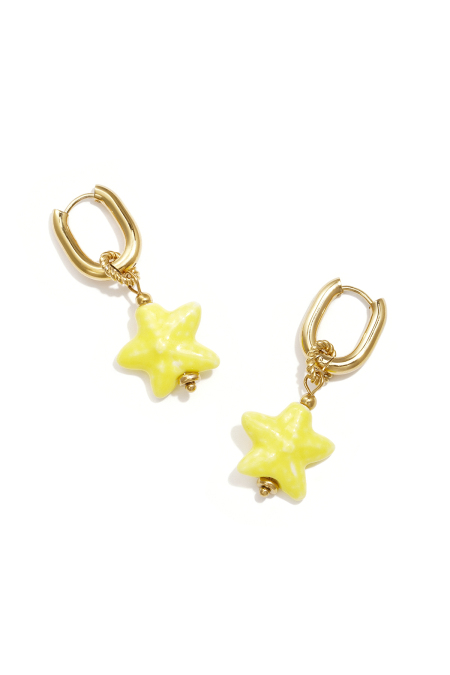 Boucles d'oreilles squovales avec pendentif étoile colorée