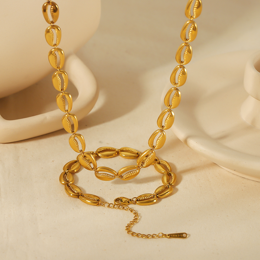 Collier Chaîne Coquillage Géométrique En Acier Inoxydable Plaqué Or , Bijou Classique De Haute Qualité Pour Femme, À Porter Au Quotidien 