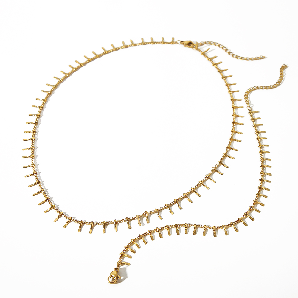 1 Pièce De Collier Chaîne Géométrique En Acier Inoxydable Plaqué Or  Simple Et À La Mode Pour Femme À Porter Au Quotidien Image3