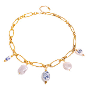 Collier Avec Pendentif En Forme De Fleur Élégante En Acier Inoxydable Plaqué Or  Pour Femme, Série Classique, 1 Pièce h5 Image4
