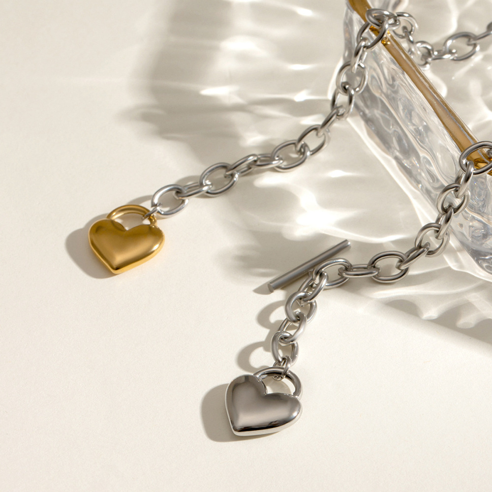 Bracelet À Breloques Pour Femme En Acier Inoxydable Plaqué Or , Série Simple, Motif Cœur Doux Image3