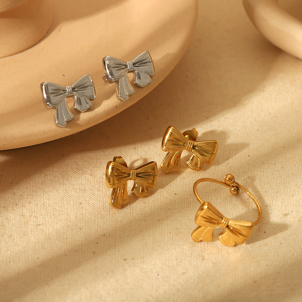 1 Paire De Boucles D'Oreilles À Tige Pour Femme En Acier Inoxydable Plaqué Or , Série Simple, Motif Nœud Papillon Image3