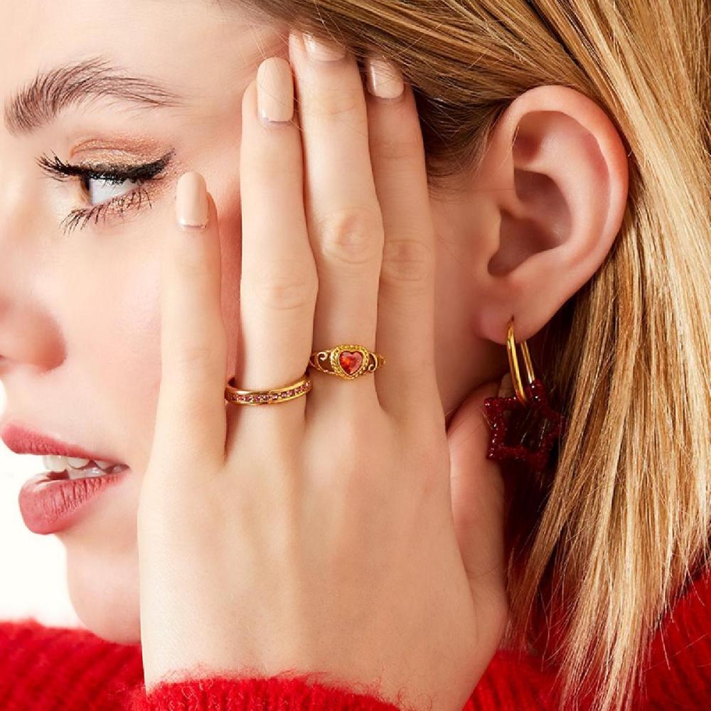 Bague En Acier Inoxydable Avec Cœur En Pierre De Zircone 