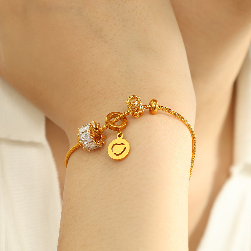 Bracelet À Breloques Pour Femme, Série Simple, Style Décontracté, En Acier Inoxydable Plaqué Or , Avec Zircons Image4