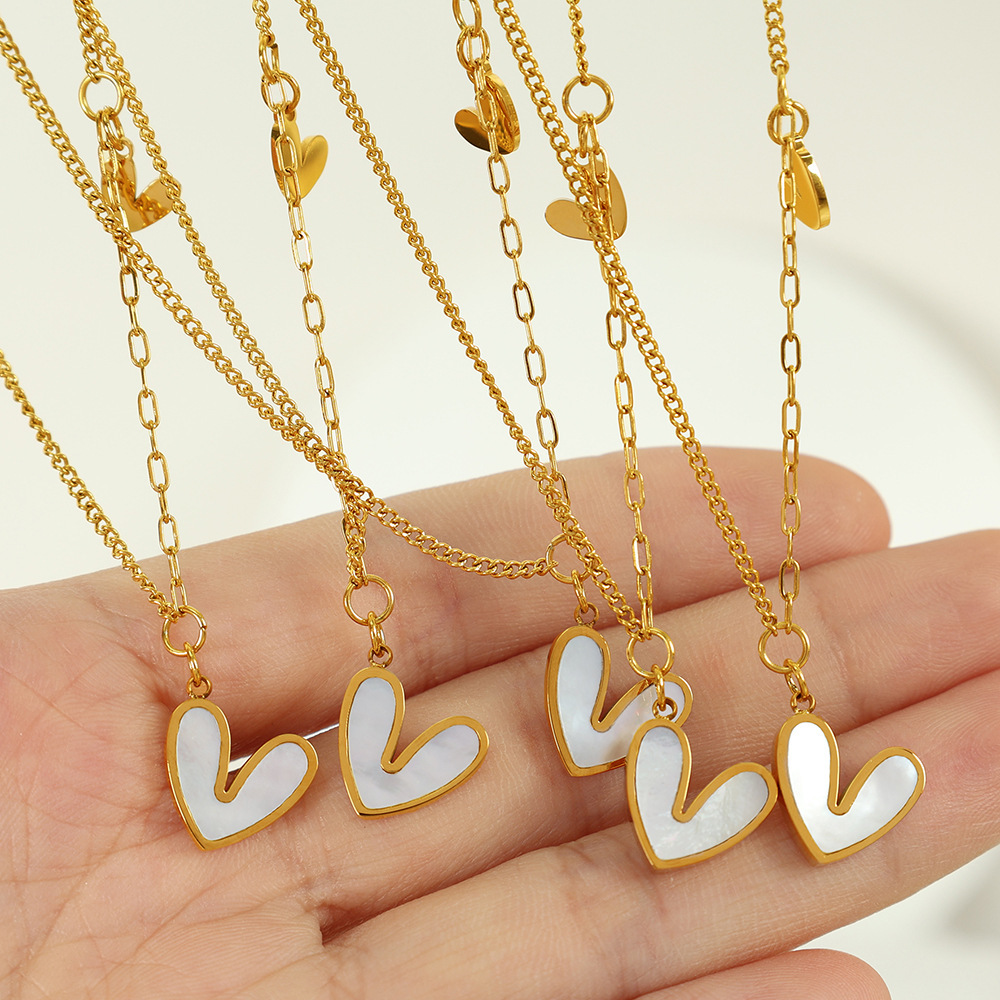 Collier Avec Pendentif En Forme De Cœur En Acier Inoxydable Plaqué Or  Pour Femme, Série Simple Image2