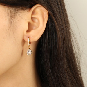 1 Paire De Boucles D'Oreilles Pendantes Élégantes En Acier Titane Plaqué Or  Avec Strass Pour Femme, Série Luxueuse h5 Image2
