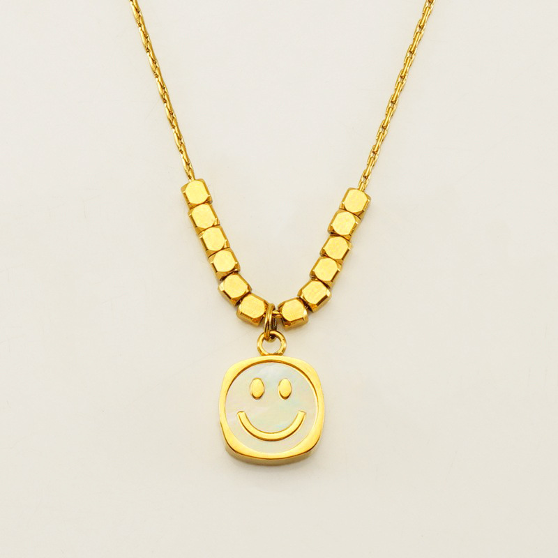 1 Paire De Colliers En Forme De Petit Cube De Sucre De Style Ins , Design De Niche Féminin, Pendentif Smiley En Acier Titane, Chaîne De Clavicule, Collier Pendentif Féminin Image5