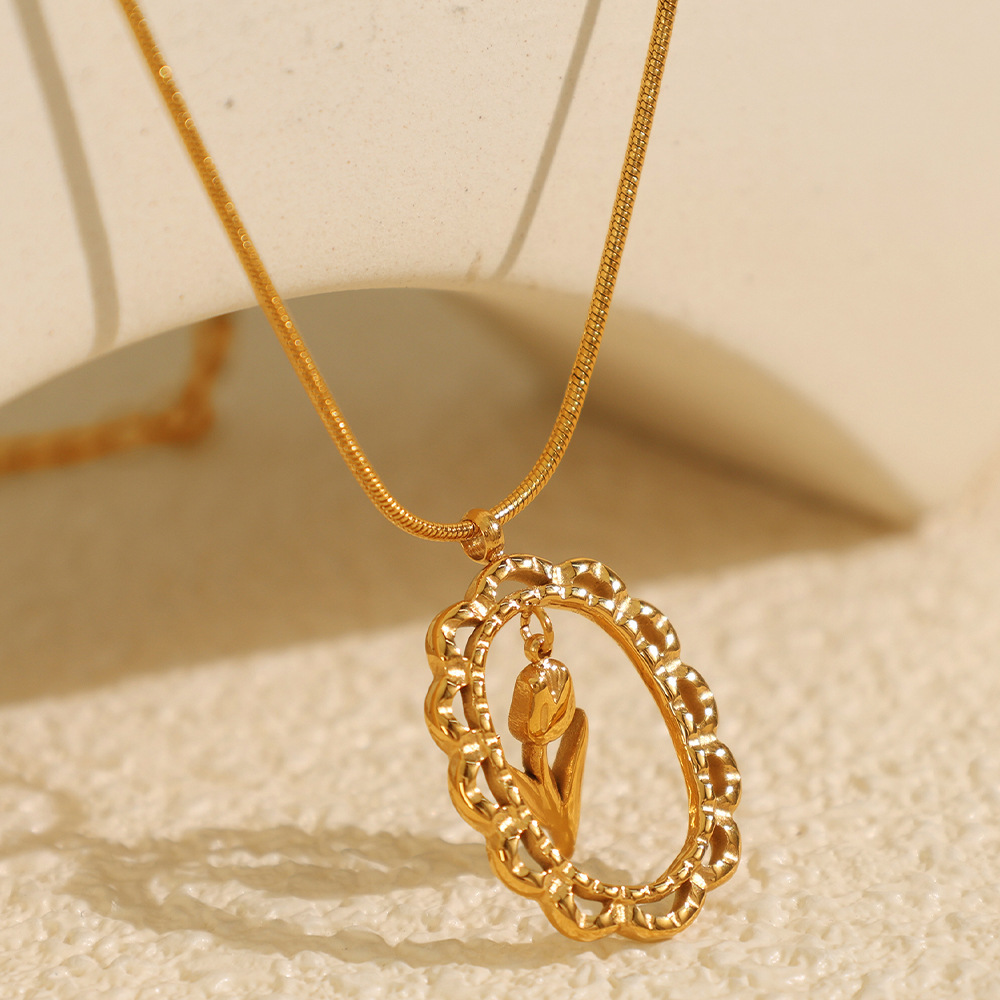 Collier Pendentif Élégant Pour Femme, En Forme De Tulipe, En Acier Inoxydable Étanche, Couleur Or, À Porter Au Quotidien (1 Pièce) Image2