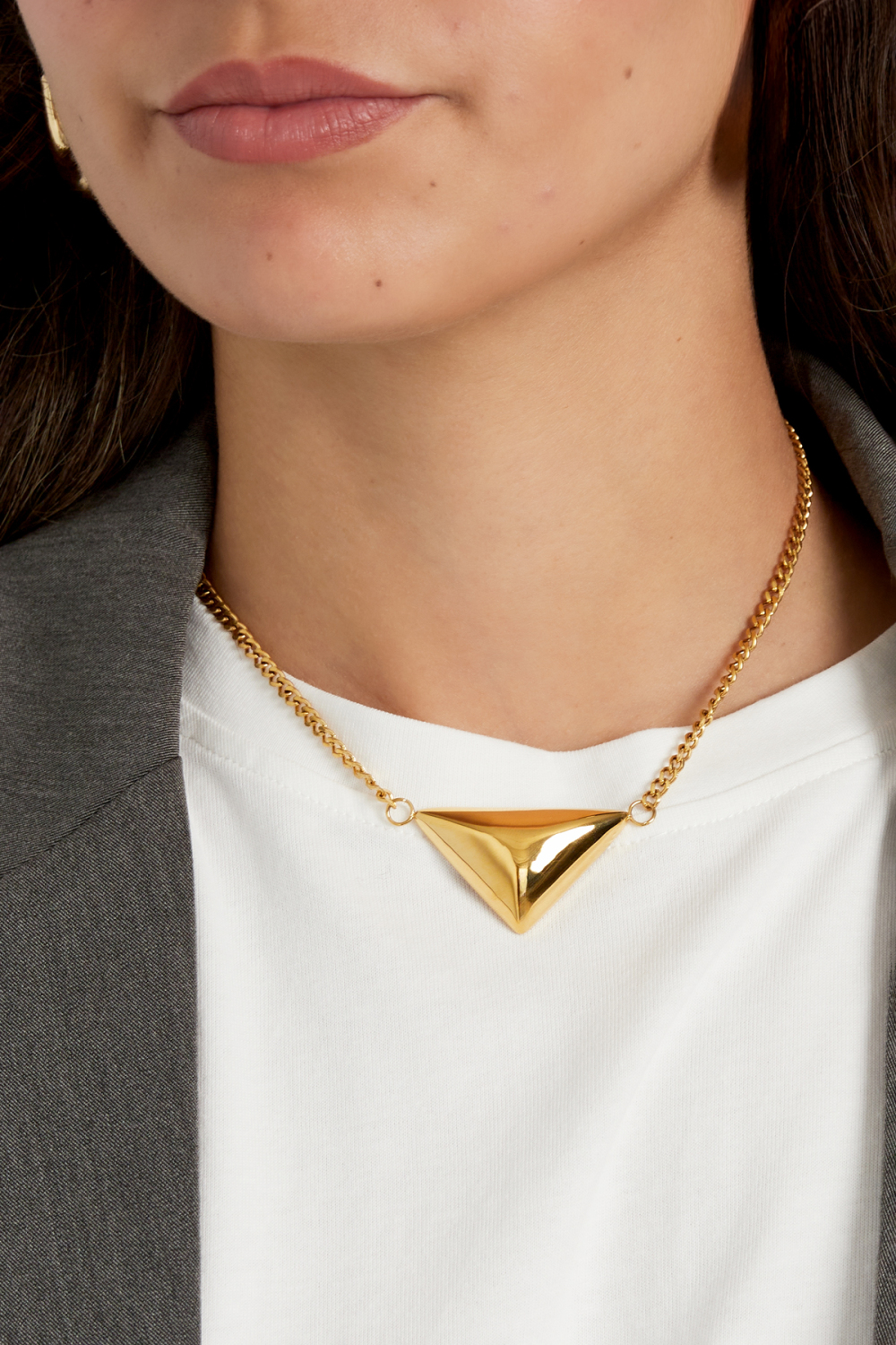Collier Triangle Amour Image2
