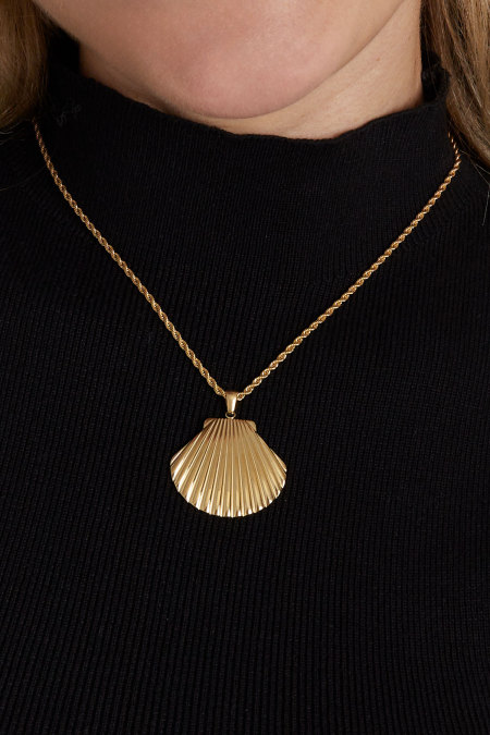 collier déclaration coquillage 2
