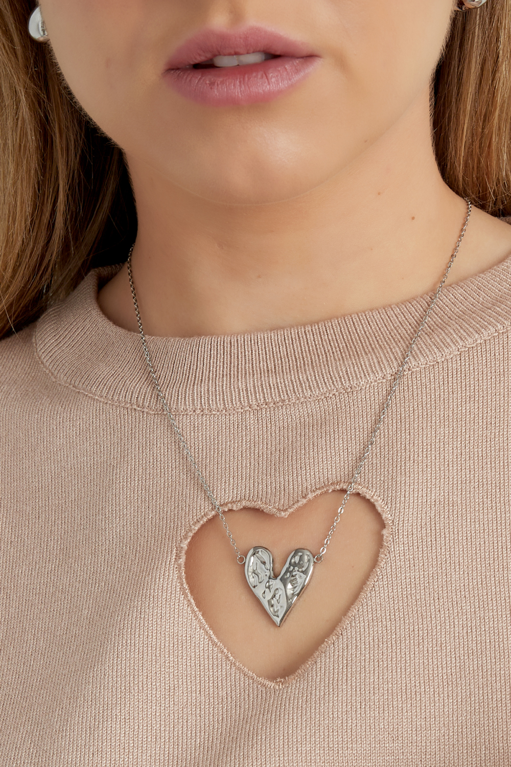 Collier Mon Amour h5Image2