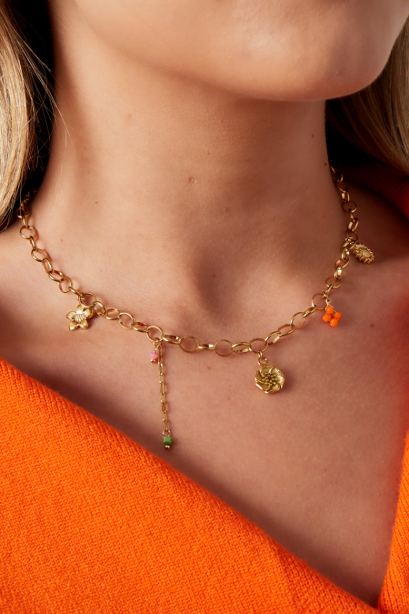 collier à breloques printanières 2