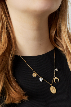 Collier Moony h5 Image2