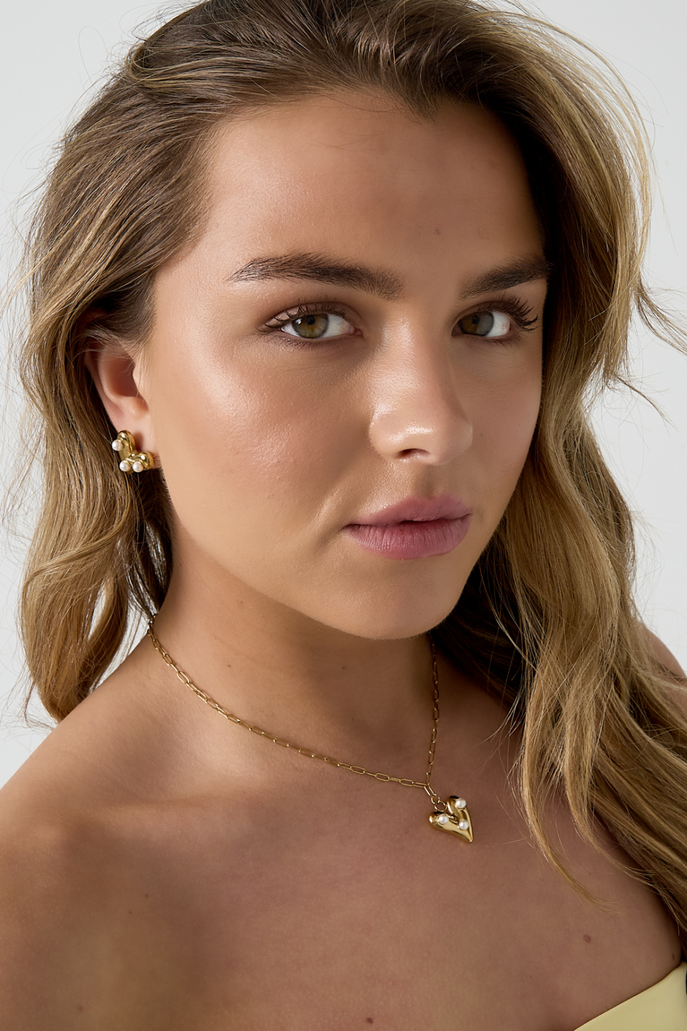 Collier Avec Cœur Suspendu Et Perles Image2