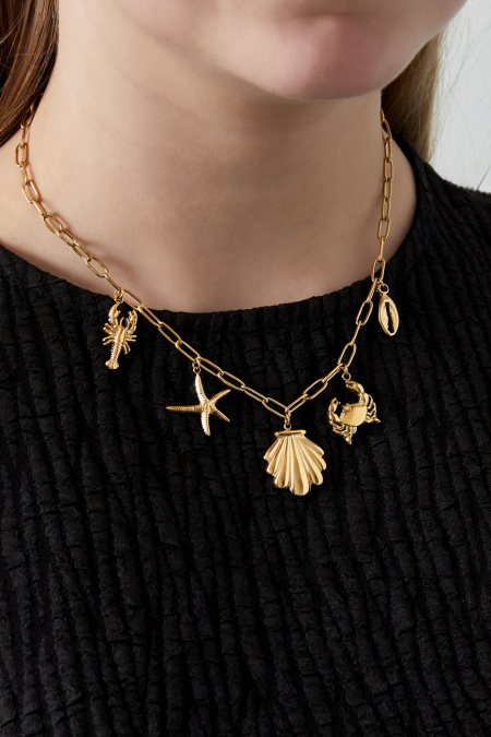 collier beachy 2