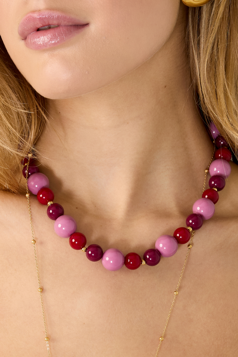 Collier Avec Des Perles De Différentes Tailles Image3