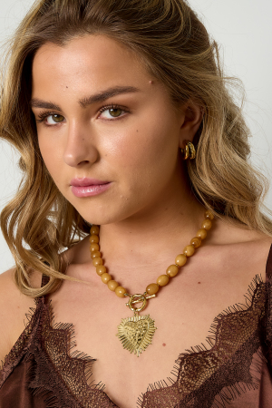 Collier De Perles Avec Fermoir À Breloque Sur Le Devant h5 Image3