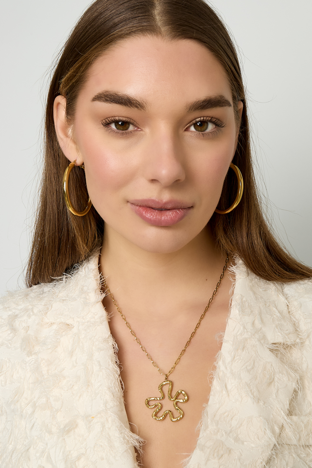 Collier Avec Pendentif Fleur Image2