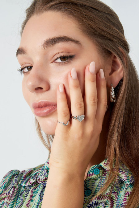 bague lune avec pierres 2