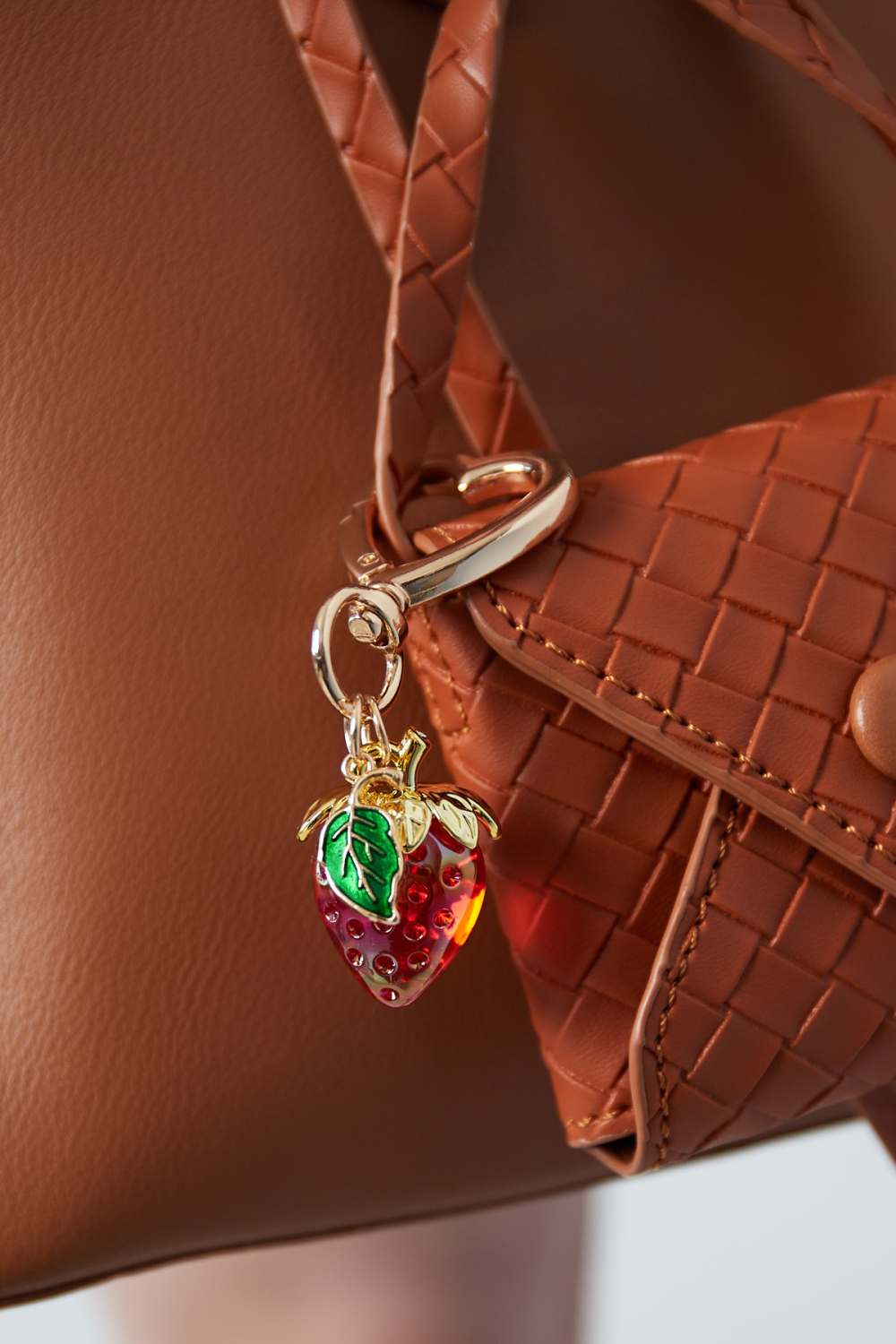 Pendentif Accessoire Fraise h5Image2