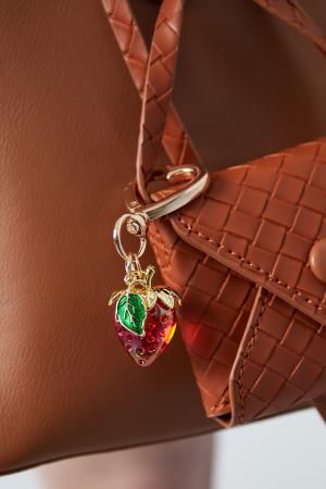 Pendentif Accessoire Fraise h5 Image2