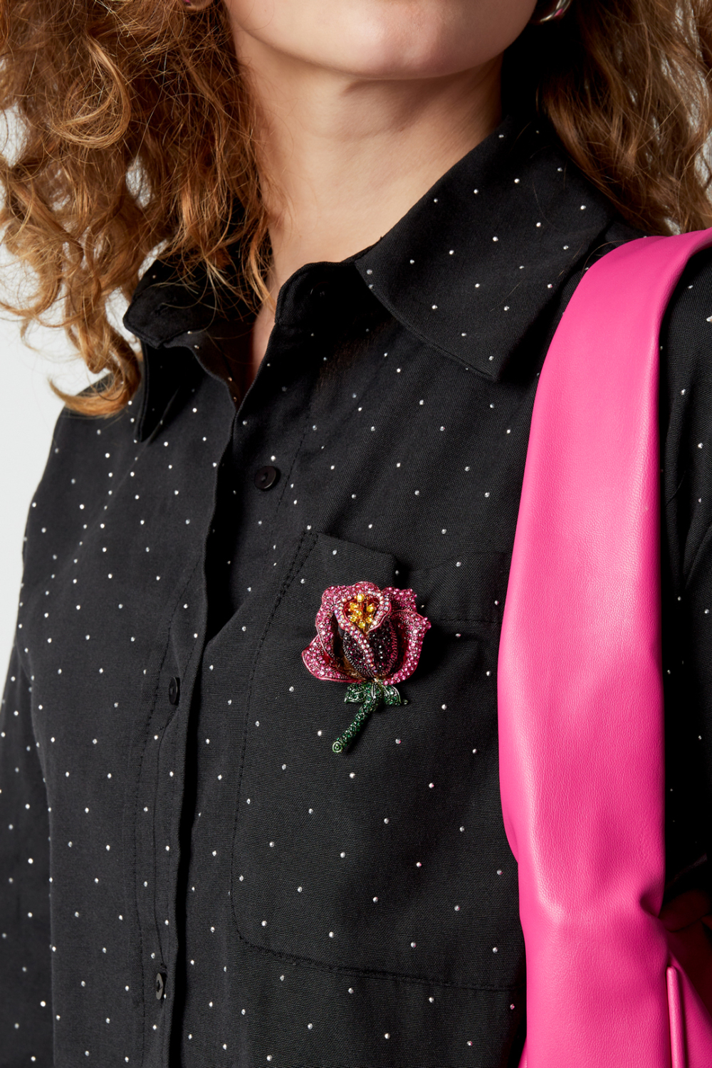 Broche Rose h5Image2