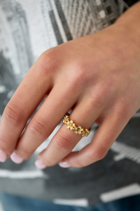 Bague marguerite sertie de pierres 2