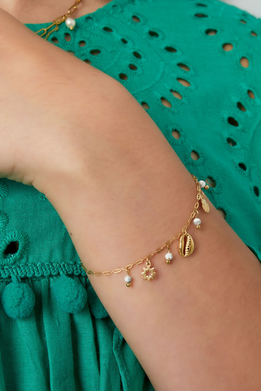 Bracelet Breloques Et Pierres Image2