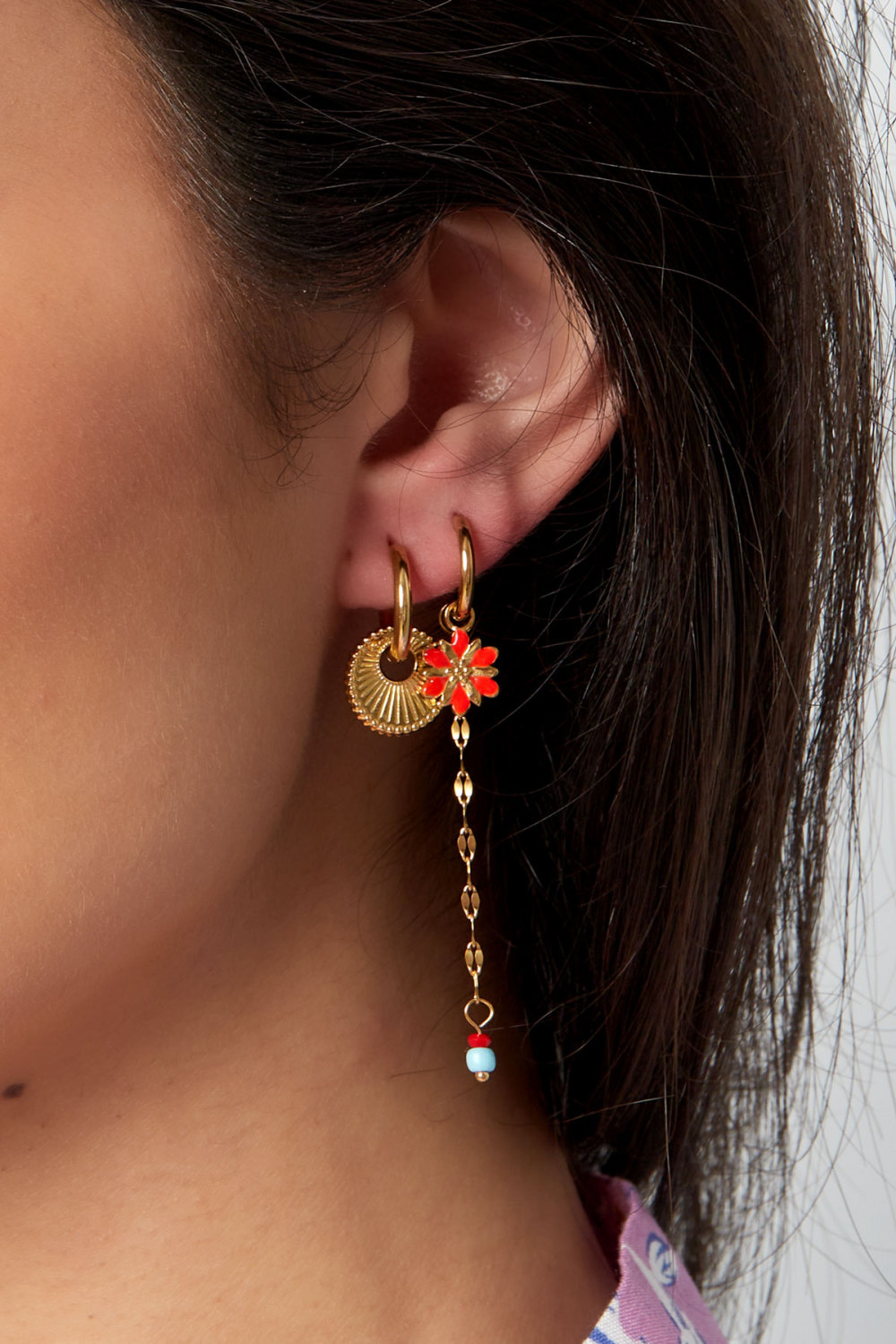 Boucle D'oreille Fleur Avec Chaine Et Perles Rouge h5Image3