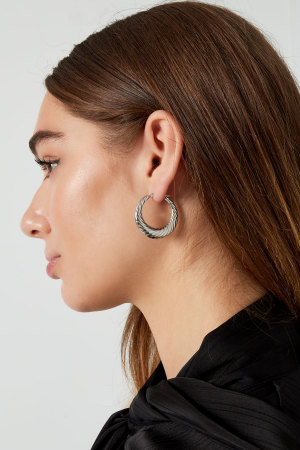 Boucles D'oreilles Ovales Avec Imprimé h5 Image3