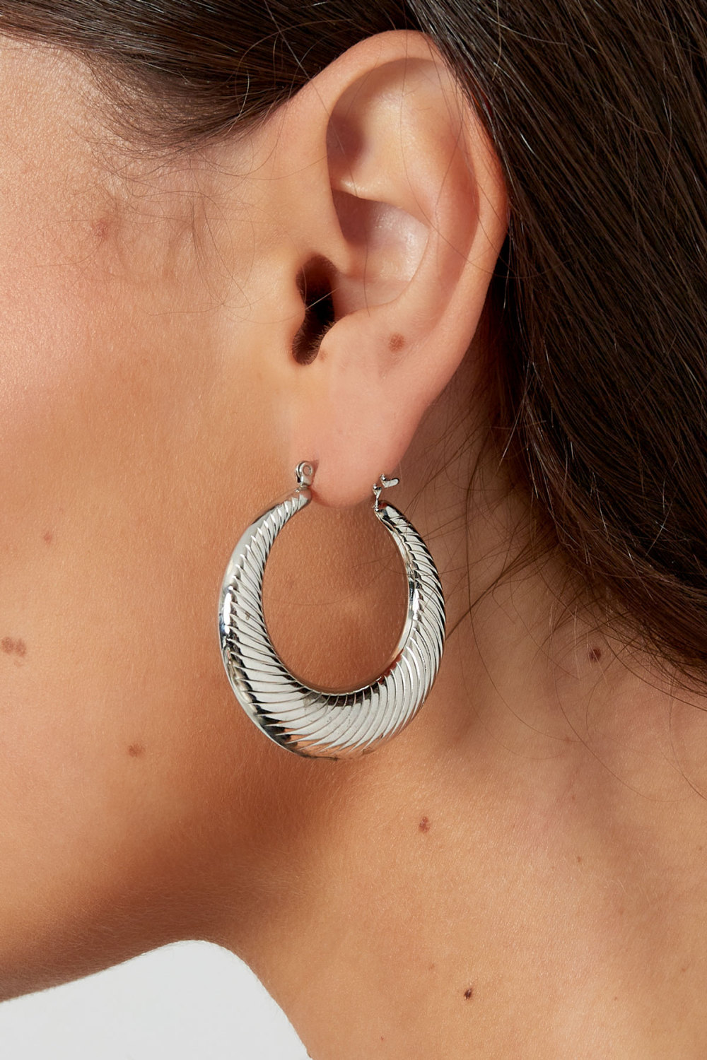 Boucles D'oreilles Rondes Rayées - Doré Image3