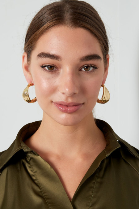 boucles d'oreilles couches abstraites 2