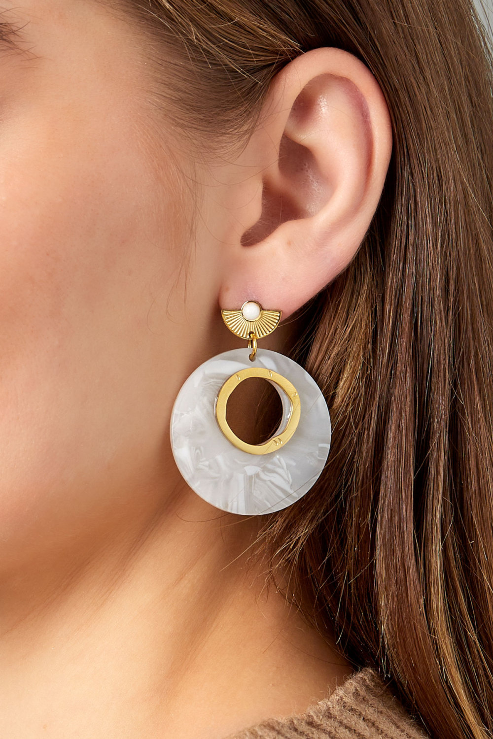Boucles D'oreilles Autour Détails Blancs - Doré/Blanc h5Image3