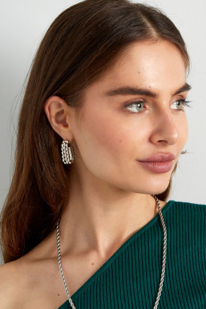 Boucles D'oreilles Lien Allongé En Maillon Doré h5 Image2