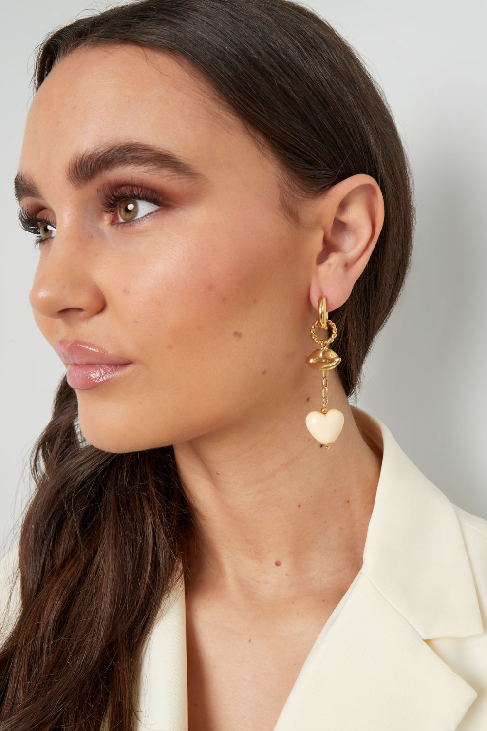 Boucles D'couleur Oreilles Amour Sur Les Lèvres Image4