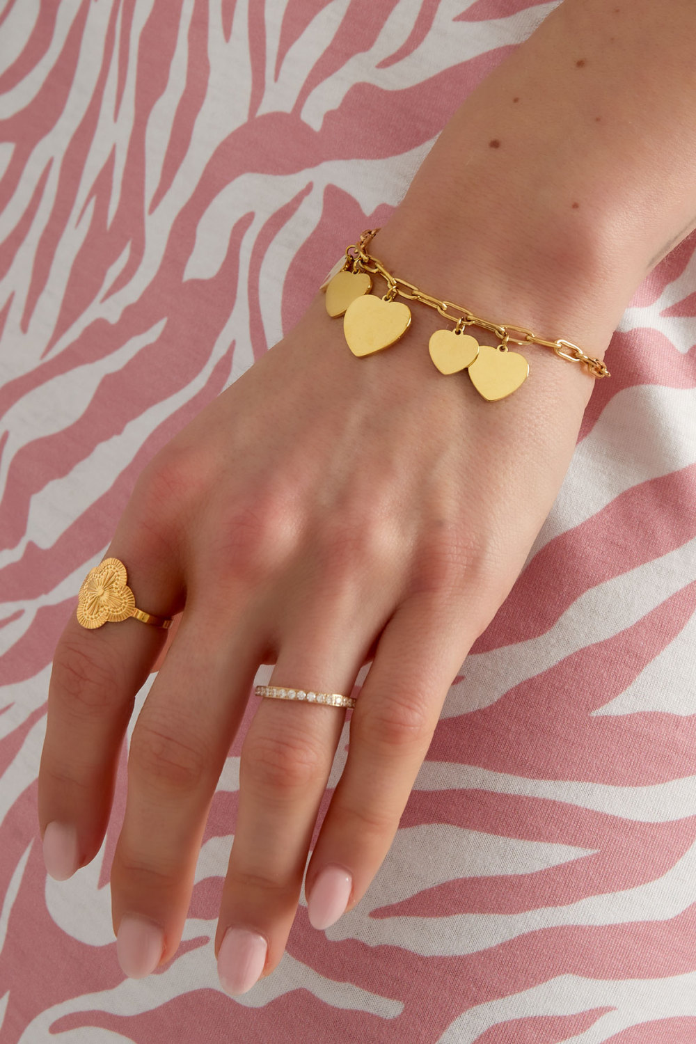 Bracelet À Maillons Avec Breloques Coeur - Doré  Image2