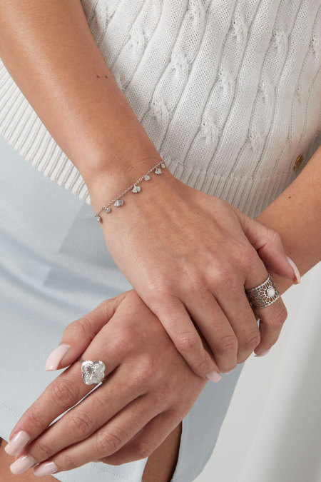 bracelet classique avec breloques coquillages 2