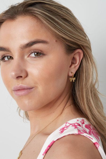 Boucles d'oreilles noeud simple - doré 2