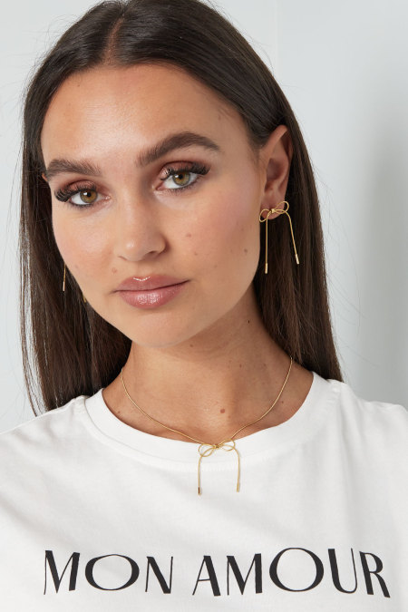boucles d'oreilles maillons avec noeud - doré 2