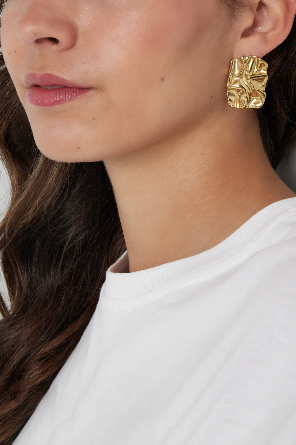 Les Boucles D'oreilles Doivent Avoir De La Grâce Image2