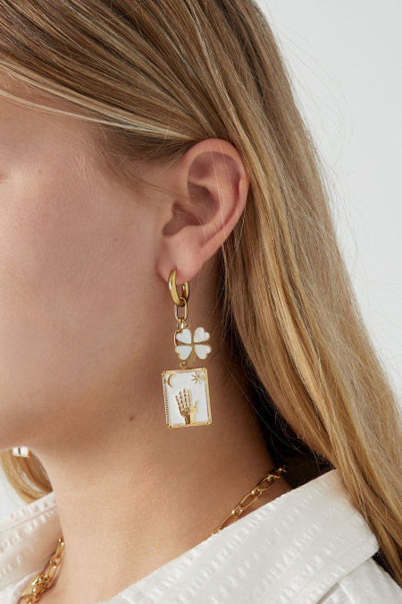 boucles d'oreilles lève la main 2