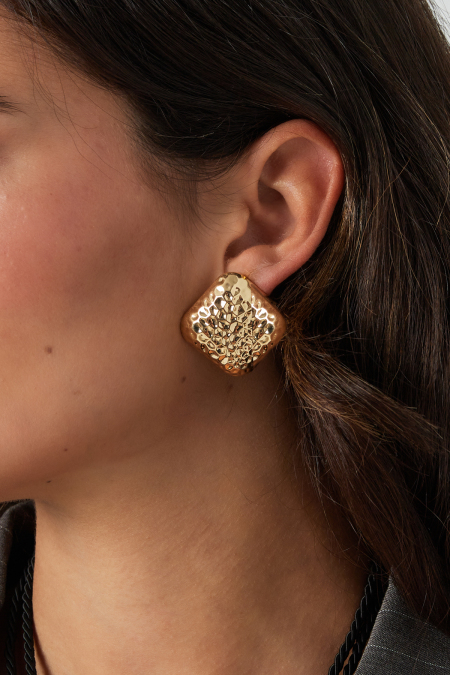 boucles d'oreilles texturées raffinées 2