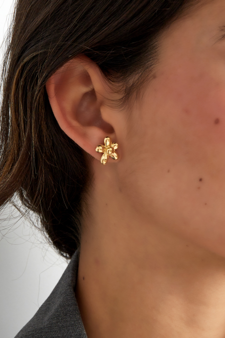 boucles d'oreilles en forme de marguerite mignonnes 2