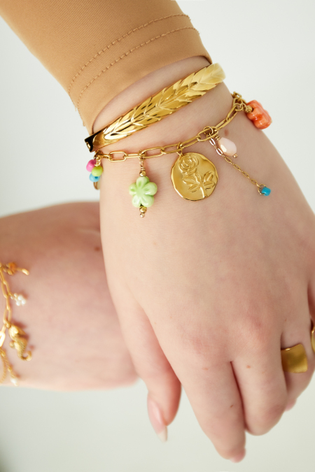 bracelet en relief subtil 2