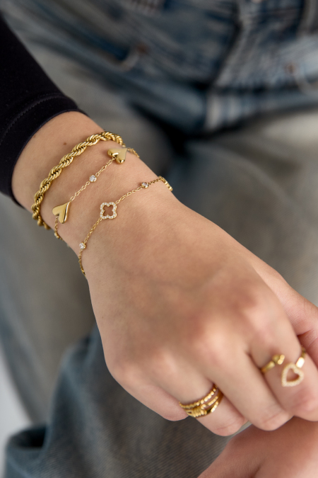 Bracelet ajouré orné de trèfles et de pierres incrustées. 2