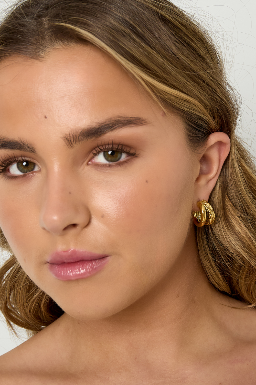 Petites Boucles D'Oreilles Créoles Doublement Tressées h5Image2