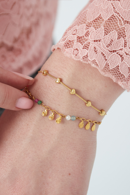 Bracelet rangée de cœurs 2