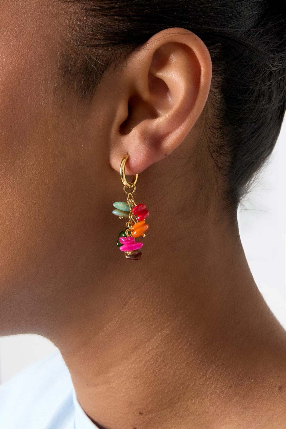 Petites Boucles D'Oreilles Créoles Avec Pierres Et Perles Pendantes Image2